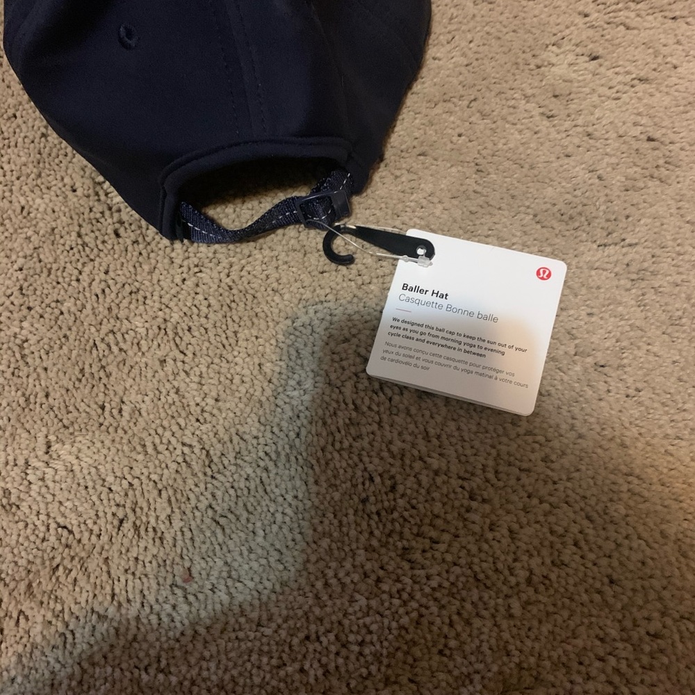 Lulu Lemon hat